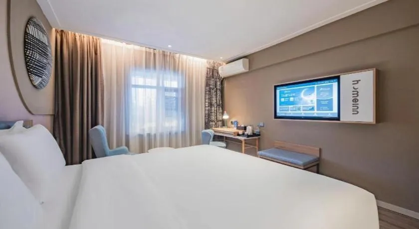 Bed in Home Inn Neo Leshan Central Food Street