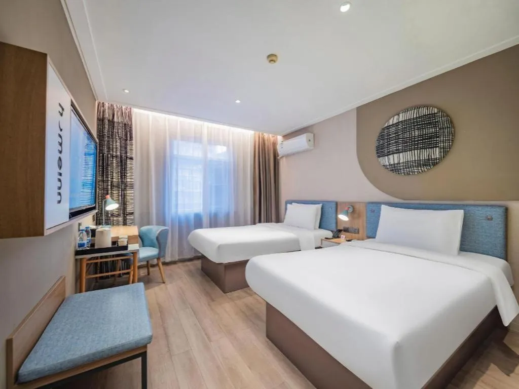 Bed in Home Inn Neo Leshan Central Food Street