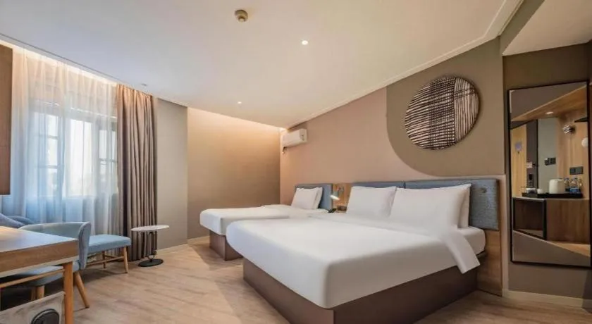 Bed in Home Inn Neo Leshan Central Food Street