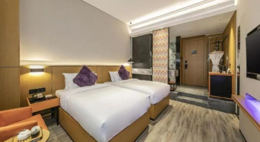 Bed in SOFIS POP HOTEL