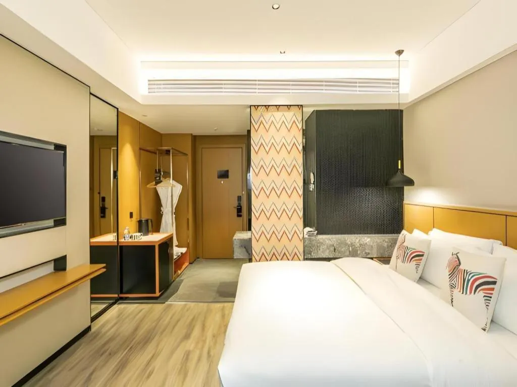 Bed in SOFIS POP HOTEL