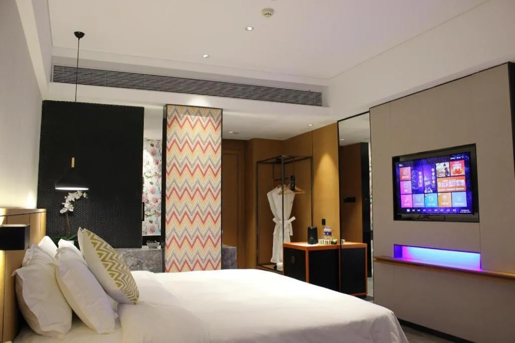 Bed in SOFIS POP HOTEL