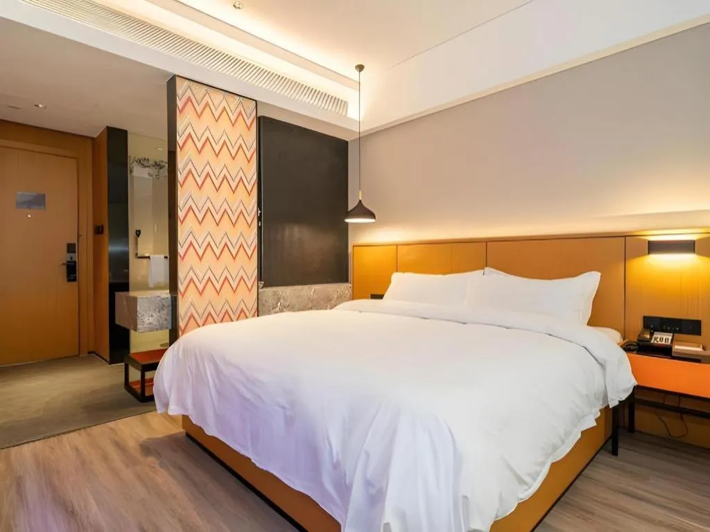 Bed in SOFIS POP HOTEL