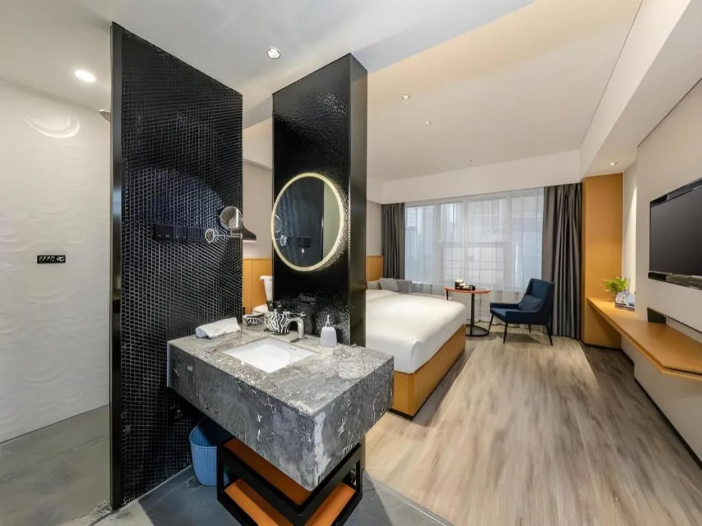 Bed in SOFIS POP HOTEL