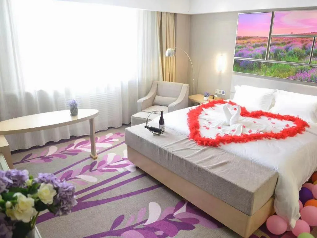Bed in Lavande Hotels Changzhi City God Temple