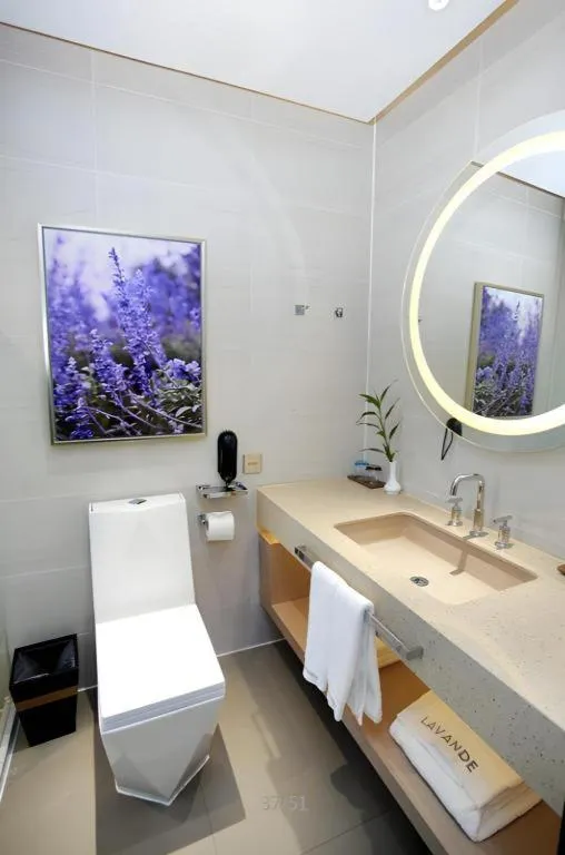 Lavande Hotels Changzhi City God Temple