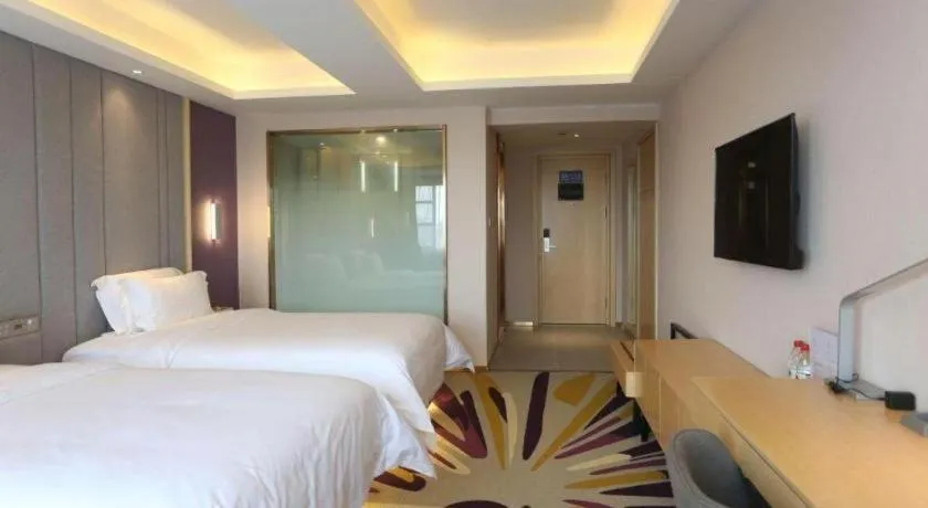 Bed in Lavande Hotels Jingshan Bus Station