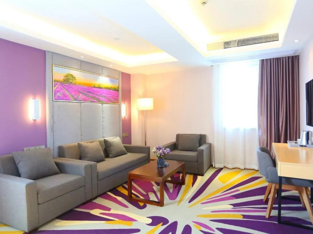 Lavande Hotels Jingshan Bus Station