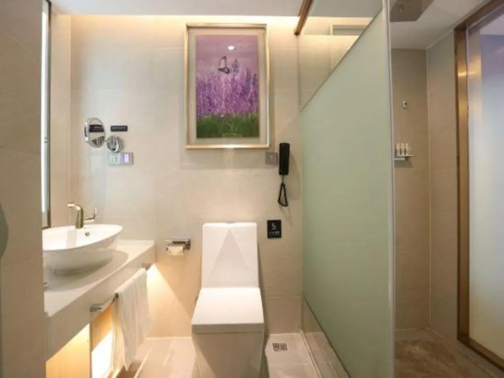 Lavande Hotels Jingshan Bus Station