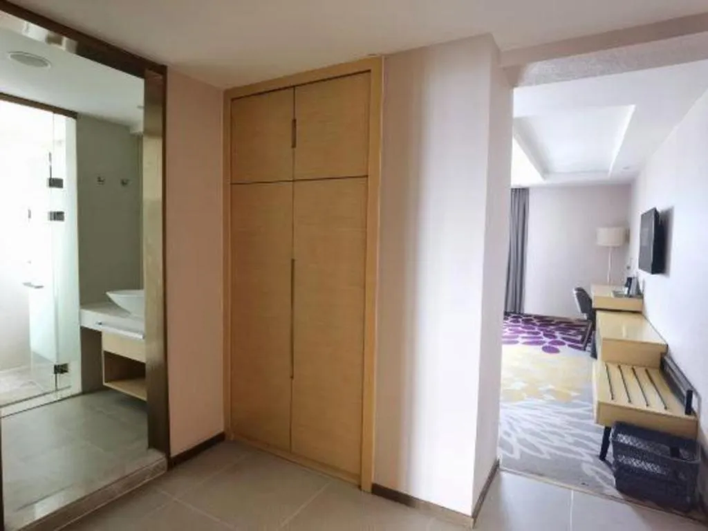 Bed in Lavande Hotels Jingshan Bus Station