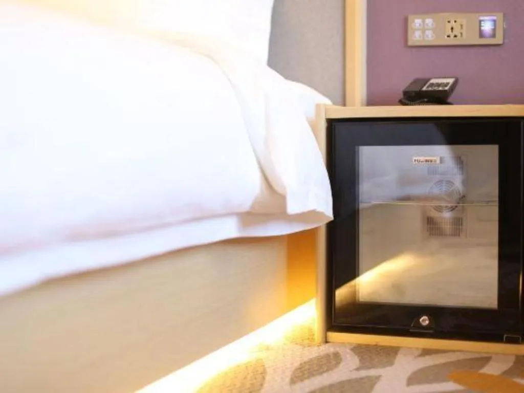 Bed in Lavande Hotels Jingshan Bus Station