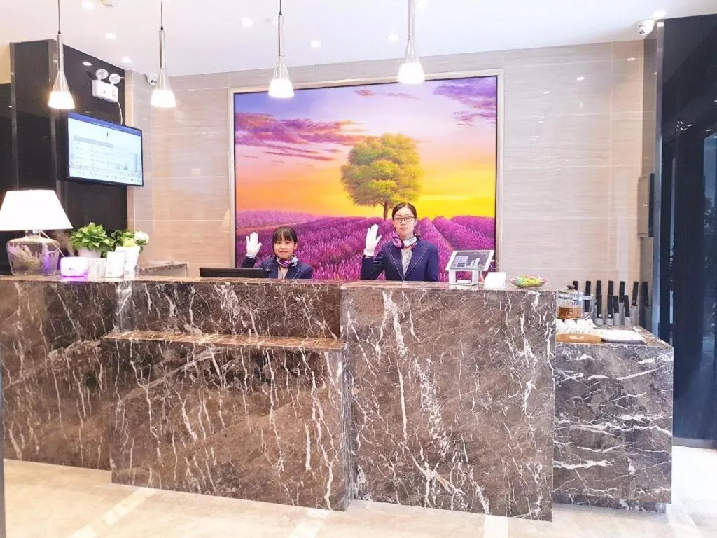 Lavande Hotel Xi'an 1st Fengcheng Road Municipal Library Metro Station