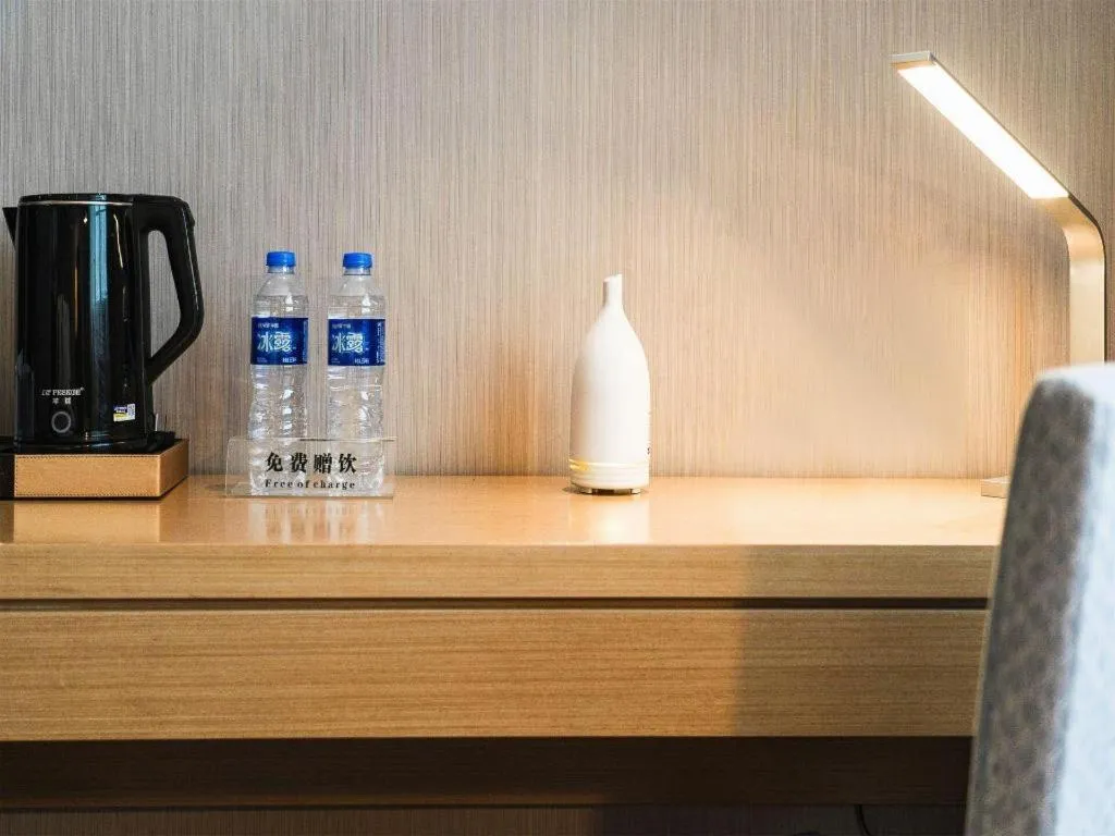 Lavande Hotel Xi'an 1st Fengcheng Road Municipal Library Metro Station