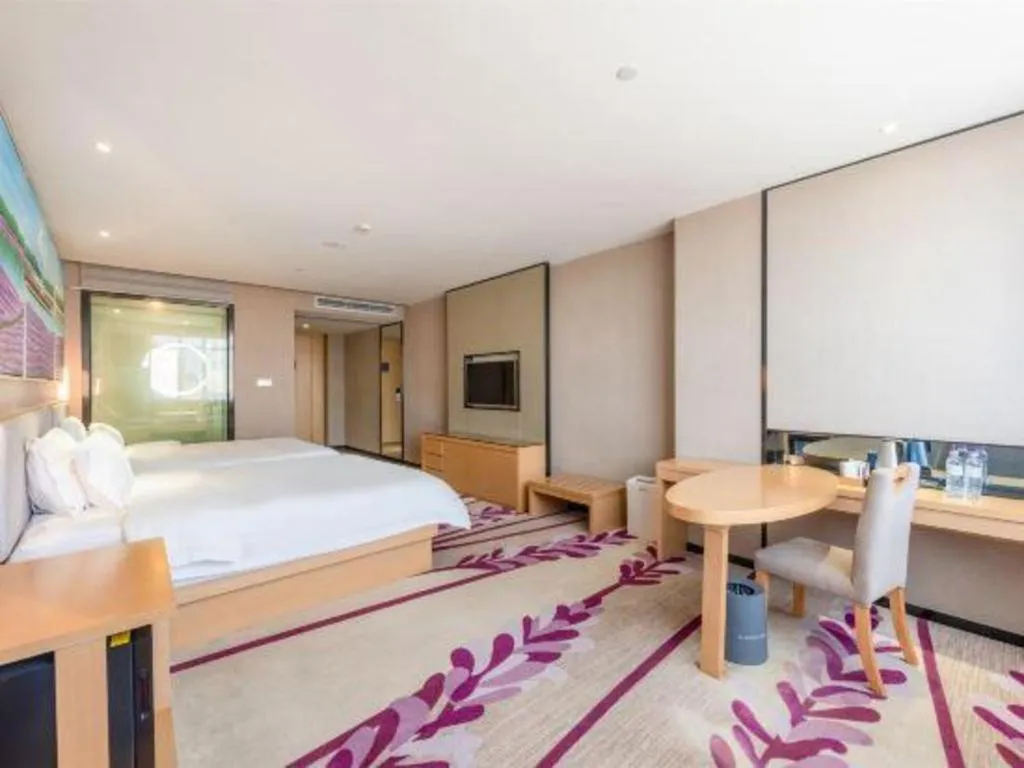 Bed in Lavande Hotels Guangzhou Jiahe Wanggang Metro Station Junhe Avenue