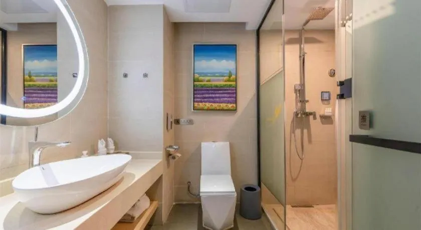 Lavande Hotels Guangzhou Jiahe Wanggang Metro Station Junhe Avenue