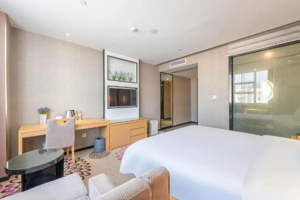 Bed in Lavande Hotels Guangzhou Jiahe Wanggang Metro Station Junhe Avenue