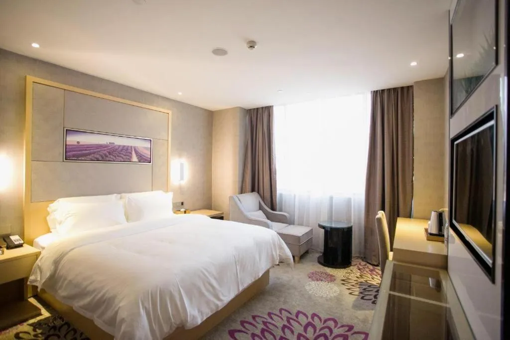 Bed in Lavande Hotels Guangzhou Jiahe Wanggang Metro Station Junhe Avenue