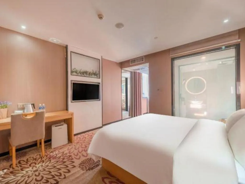 Bed in Lavande Hotels Guangzhou Jiahe Wanggang Metro Station Junhe Avenue