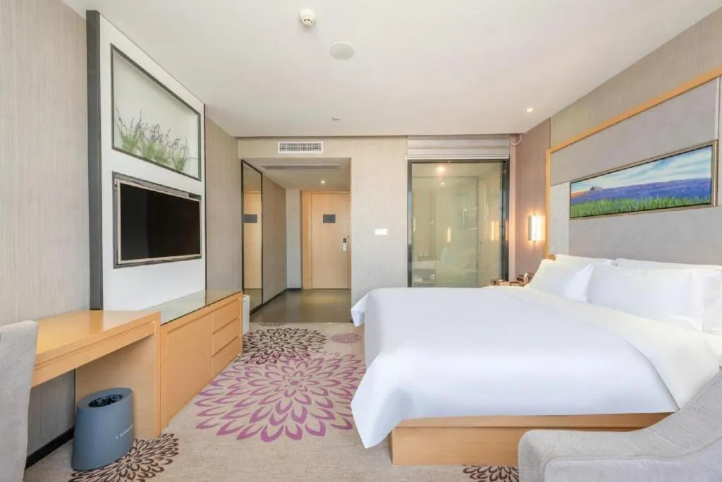Bed in Lavande Hotels Guangzhou Jiahe Wanggang Metro Station Junhe Avenue