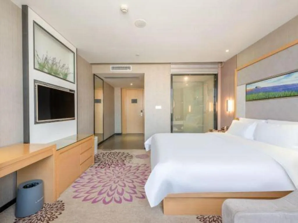 Bed in Lavande Hotels Guangzhou Jiahe Wanggang Metro Station Junhe Avenue