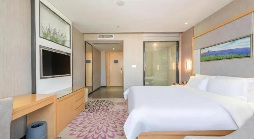 Bed in Lavande Hotels Guangzhou Jiahe Wanggang Metro Station Junhe Avenue