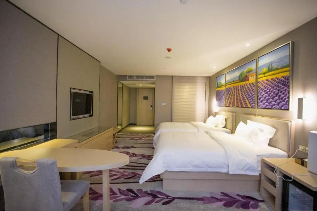 Bed in Lavande Hotels Guangzhou Jiahe Wanggang Metro Station Junhe Avenue