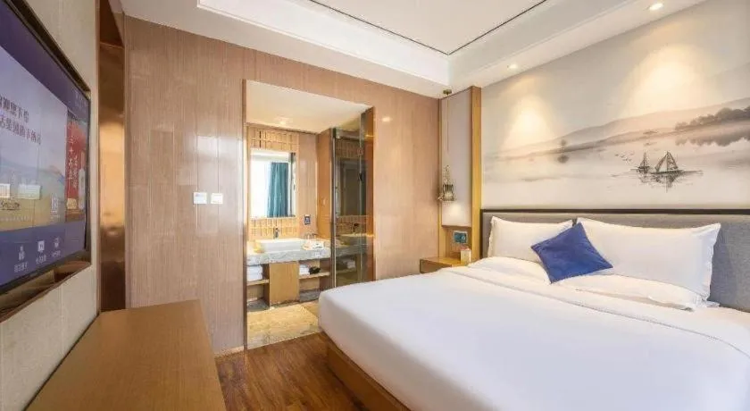 Bed in East Queen Hotel (Xi'an Beimen Metro Station)