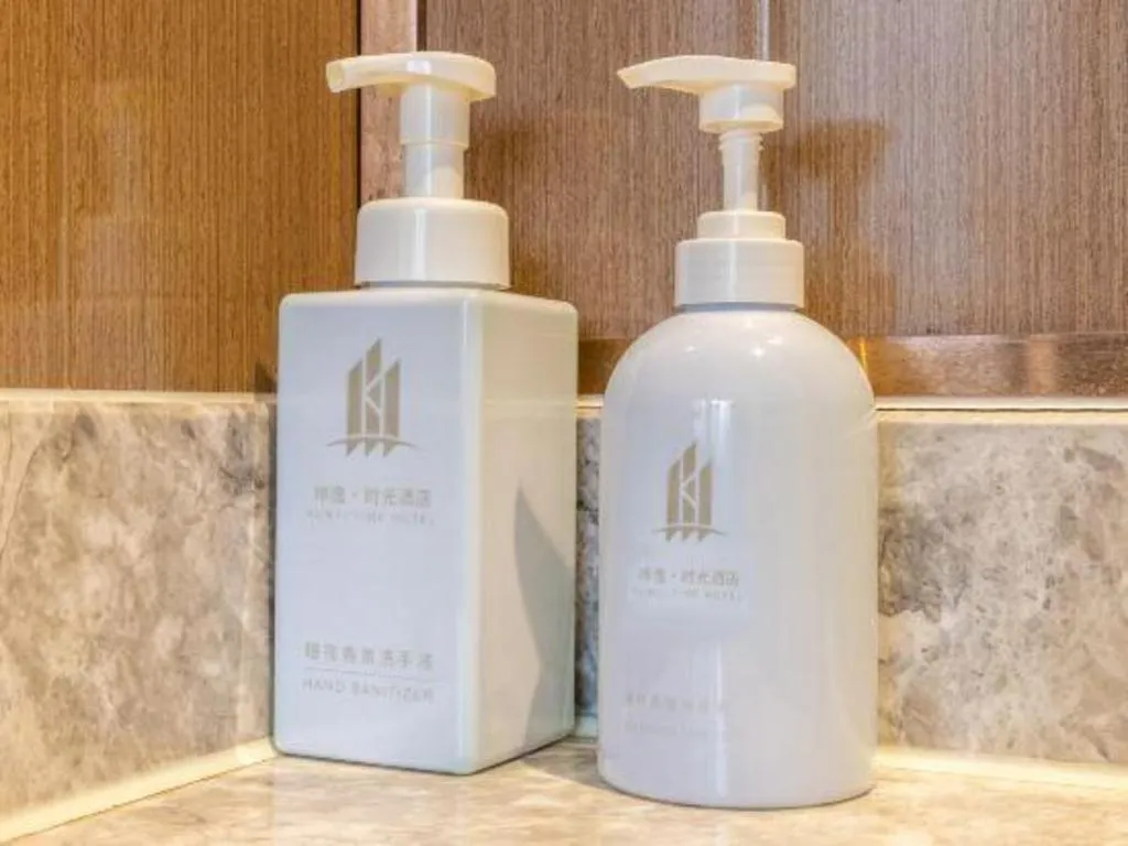 East Queen Hotel (Xi'an Beimen Metro Station)