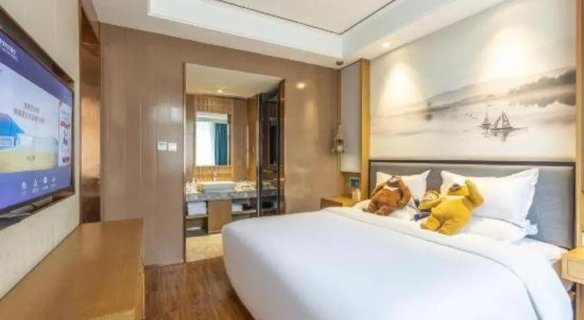 Bed in East Queen Hotel (Xi'an Beimen Metro Station)