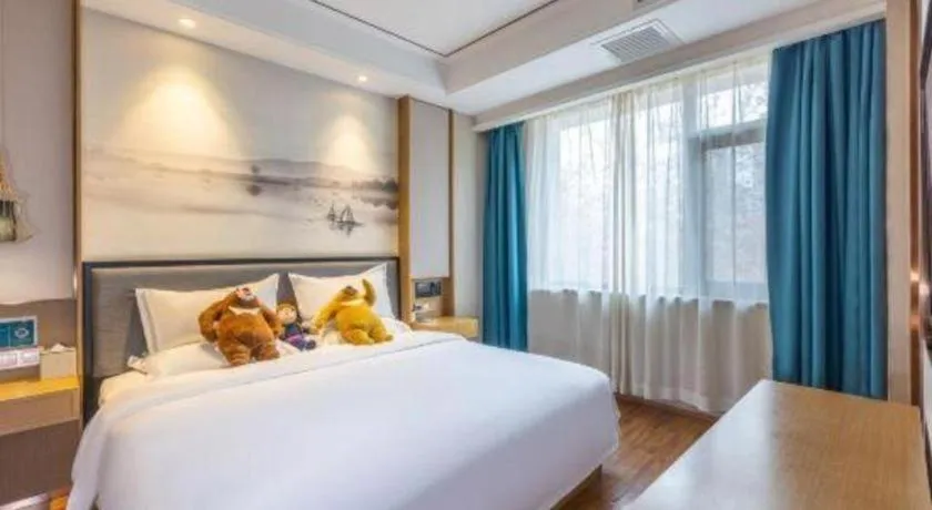 Bed in East Queen Hotel (Xi'an Beimen Metro Station)