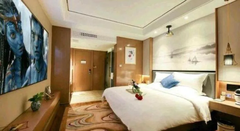 Bed in East Queen Hotel (Xi'an Beimen Metro Station)