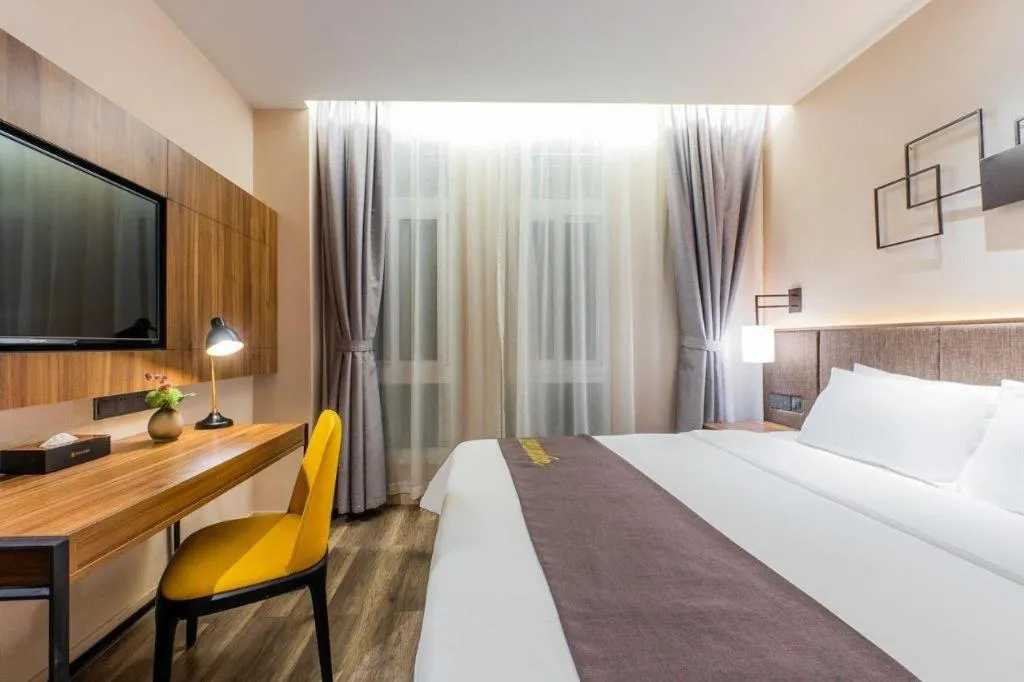 Bed in Home Inn Plus Shanghai Pudong Xinjinqiao Road