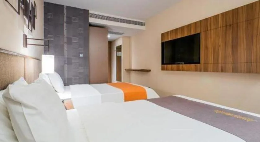 Bed in Home Inn Plus Shanghai Pudong Xinjinqiao Road