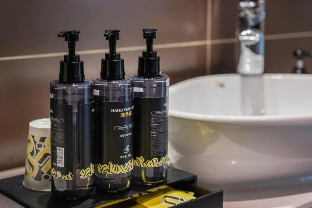 IU Hotel Kunming Jinma Bijifang Joy City