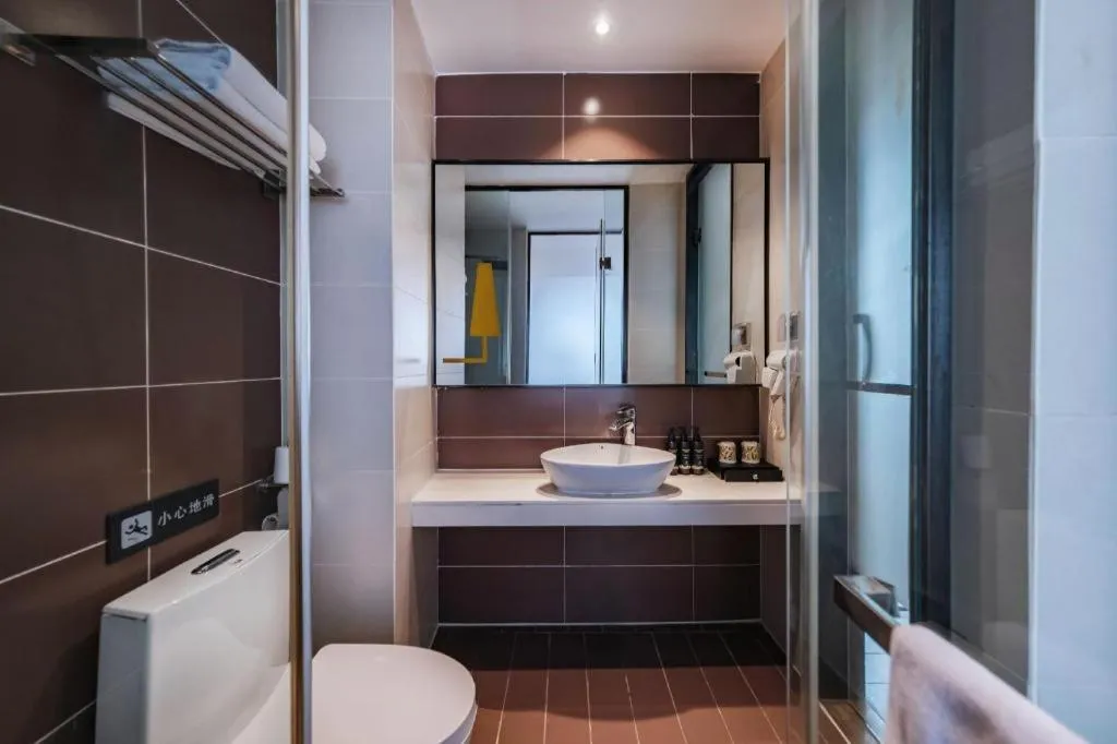 IU Hotel Kunming Jinma Bijifang Joy City