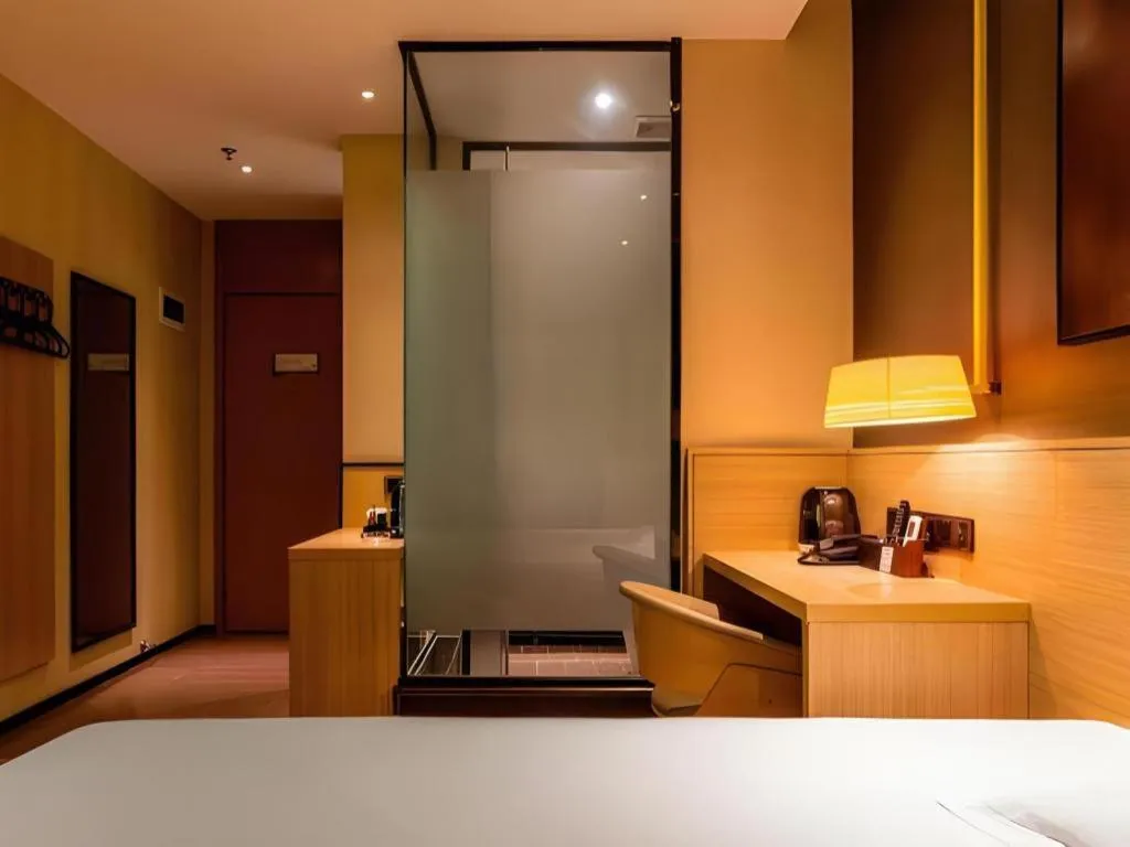 Bed in IU Hotel Kunming Jinma Bijifang Joy City