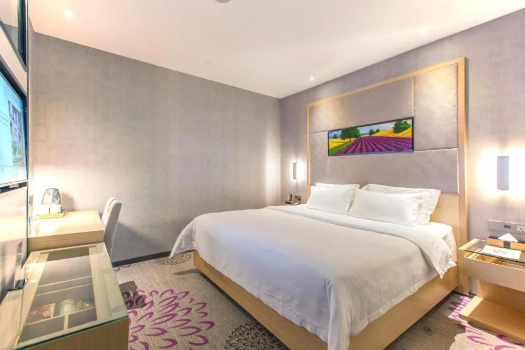 Bed in Lavande Hotels·Wuhan Fanhai CBD