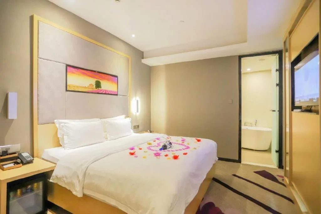 Bed in Lavande Hotels·Wuhan Fanhai CBD
