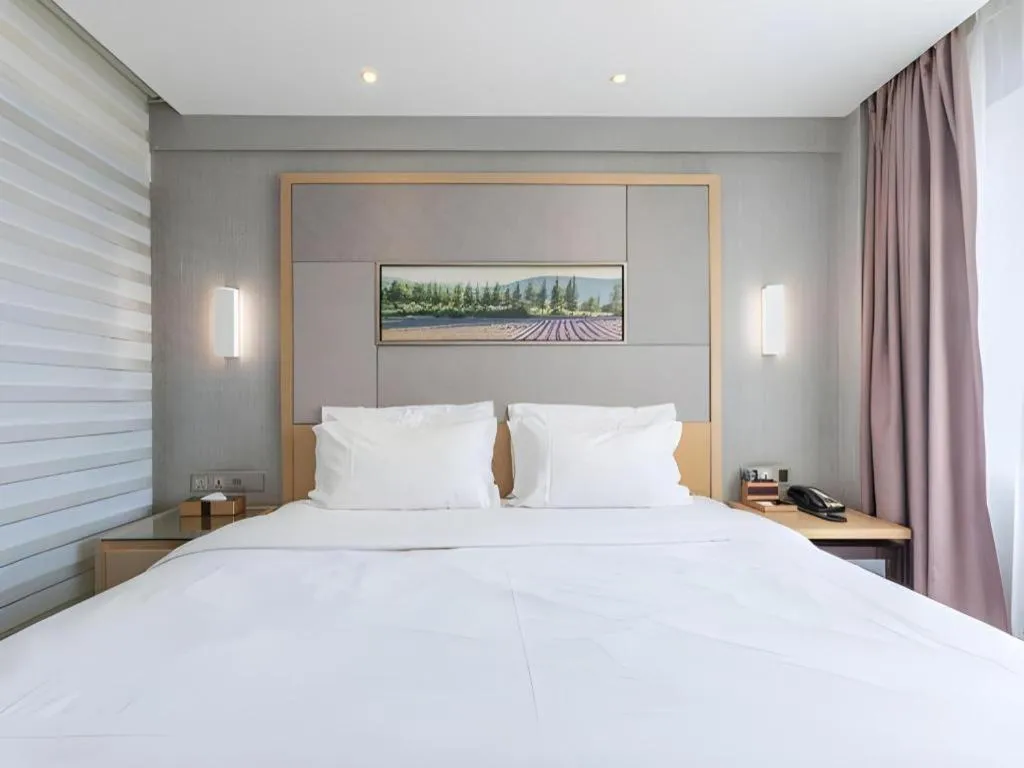 Bed in Lavande Hotels·Qingdao Wusi Square