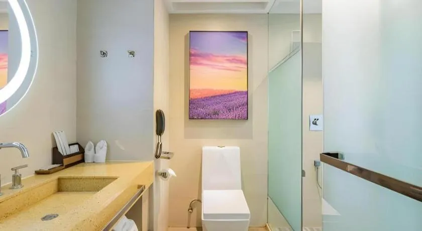 Lavande Hotels·Qingdao Wusi Square