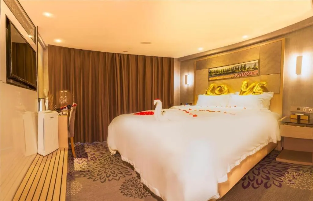Bed in Lavande Hotels·Qingdao Wusi Square