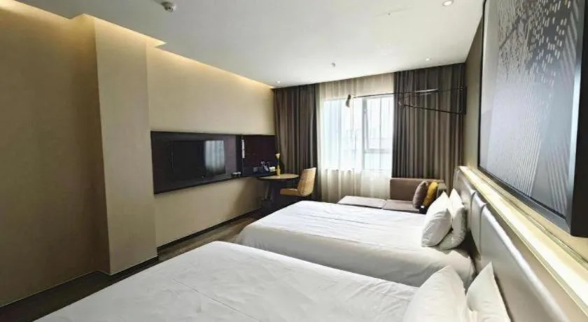 Bed in IU Hotels·Nanning Zoo Metro Station RT-Mart