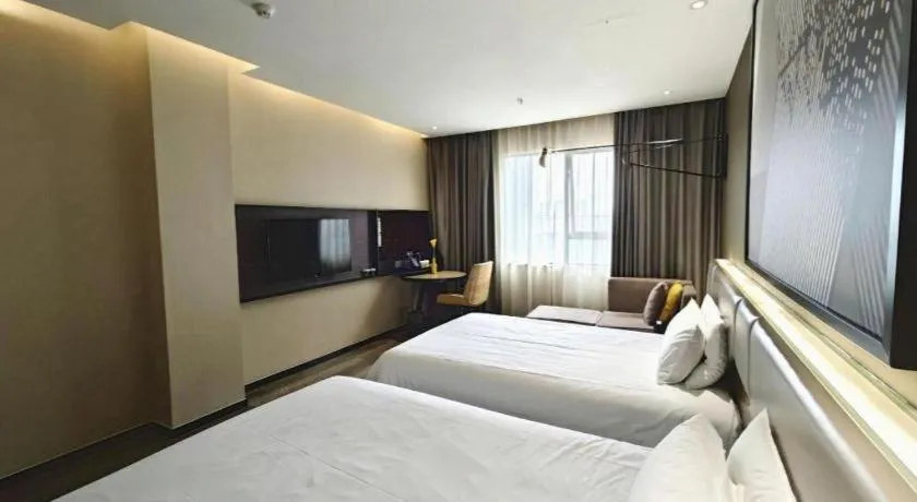 Bed in IU Hotels·Nanning Zoo Metro Station RT-Mart