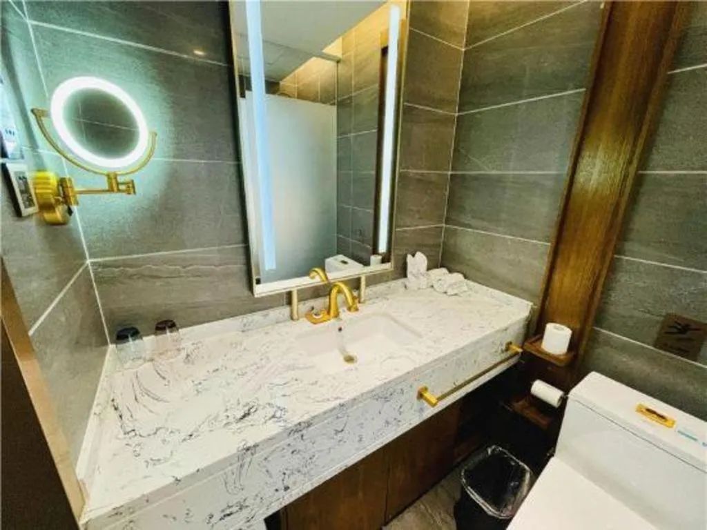 James Joyce Coffetel·Shanghai Zhuanqiao Wanda Plaza