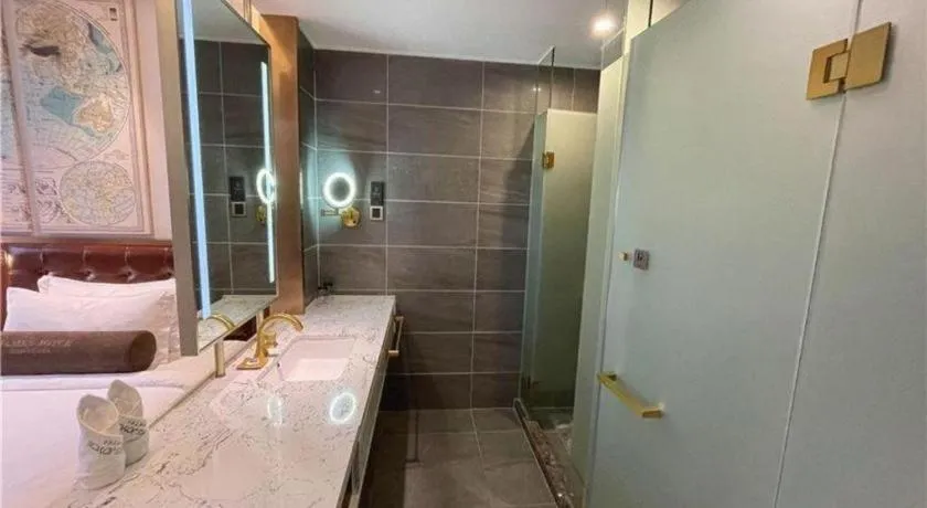 James Joyce Coffetel·Shanghai Zhuanqiao Wanda Plaza