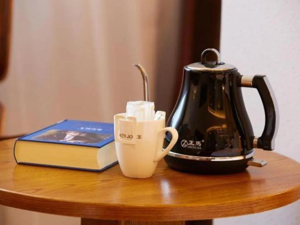 James Joyce Coffetel·Shanghai Zhuanqiao Wanda Plaza