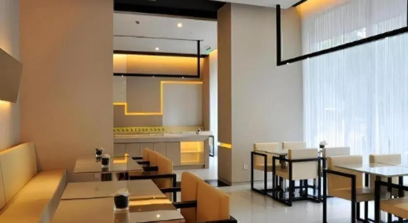 Jinjiang Inn Select Xuzhou Suning Plaza Jinguang East Road