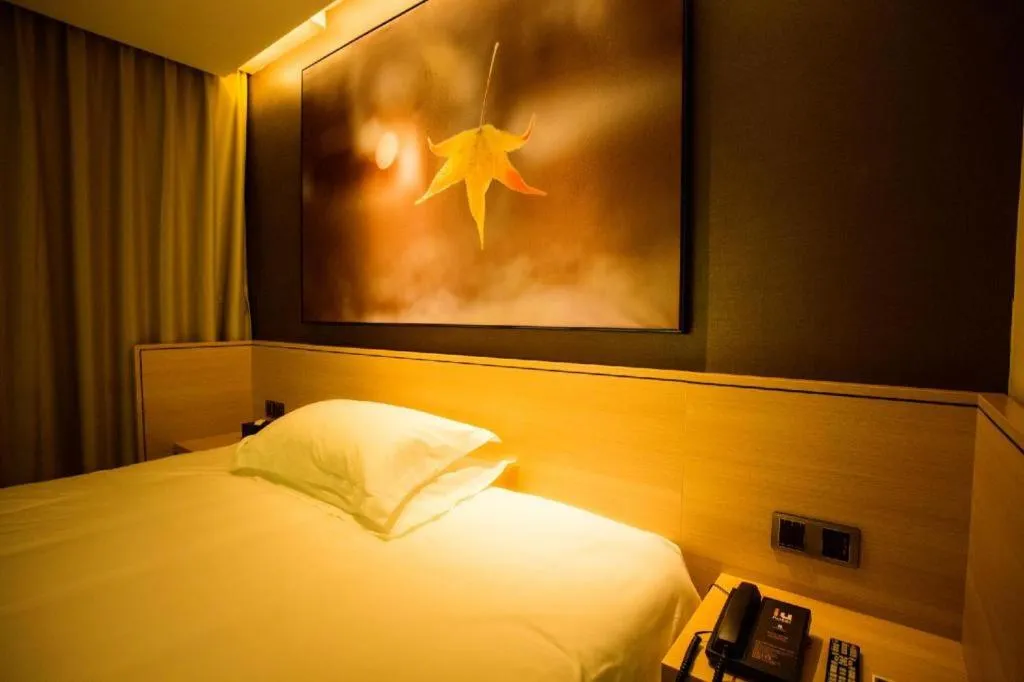 Bed in IU Hotels·Yinchuan Railway Station
