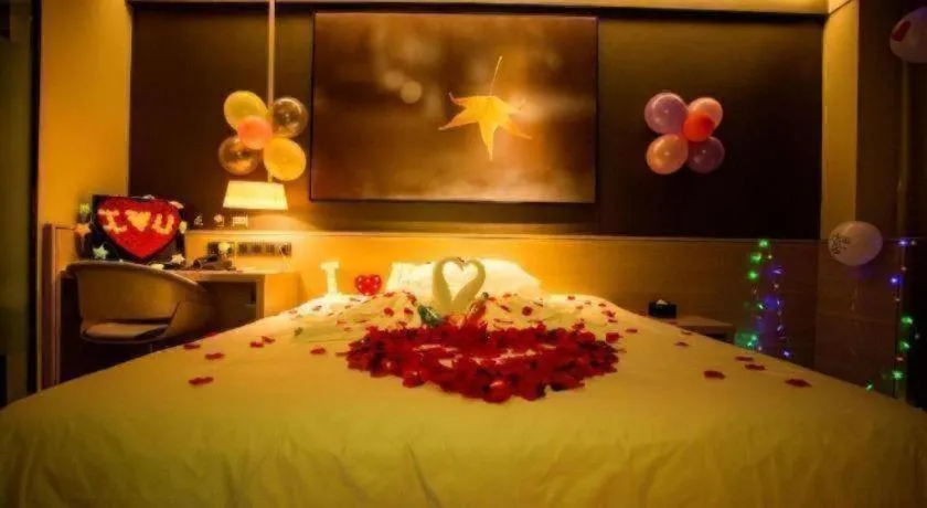 Bed in IU Hotels·Yinchuan Railway Station