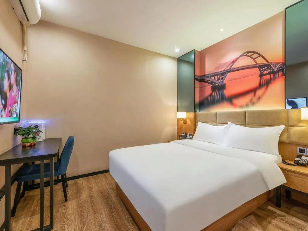 Bed in Chonpines Hotel North Xiamen Station Jimei University